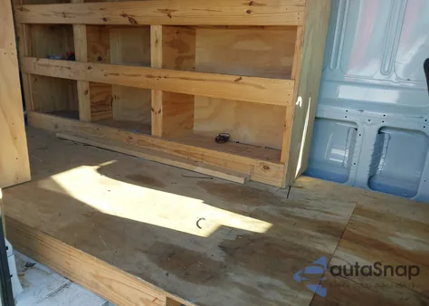 2023 Ford Transit-250 из США, поврежденный, VIN 1FTBR2C85PKB28289